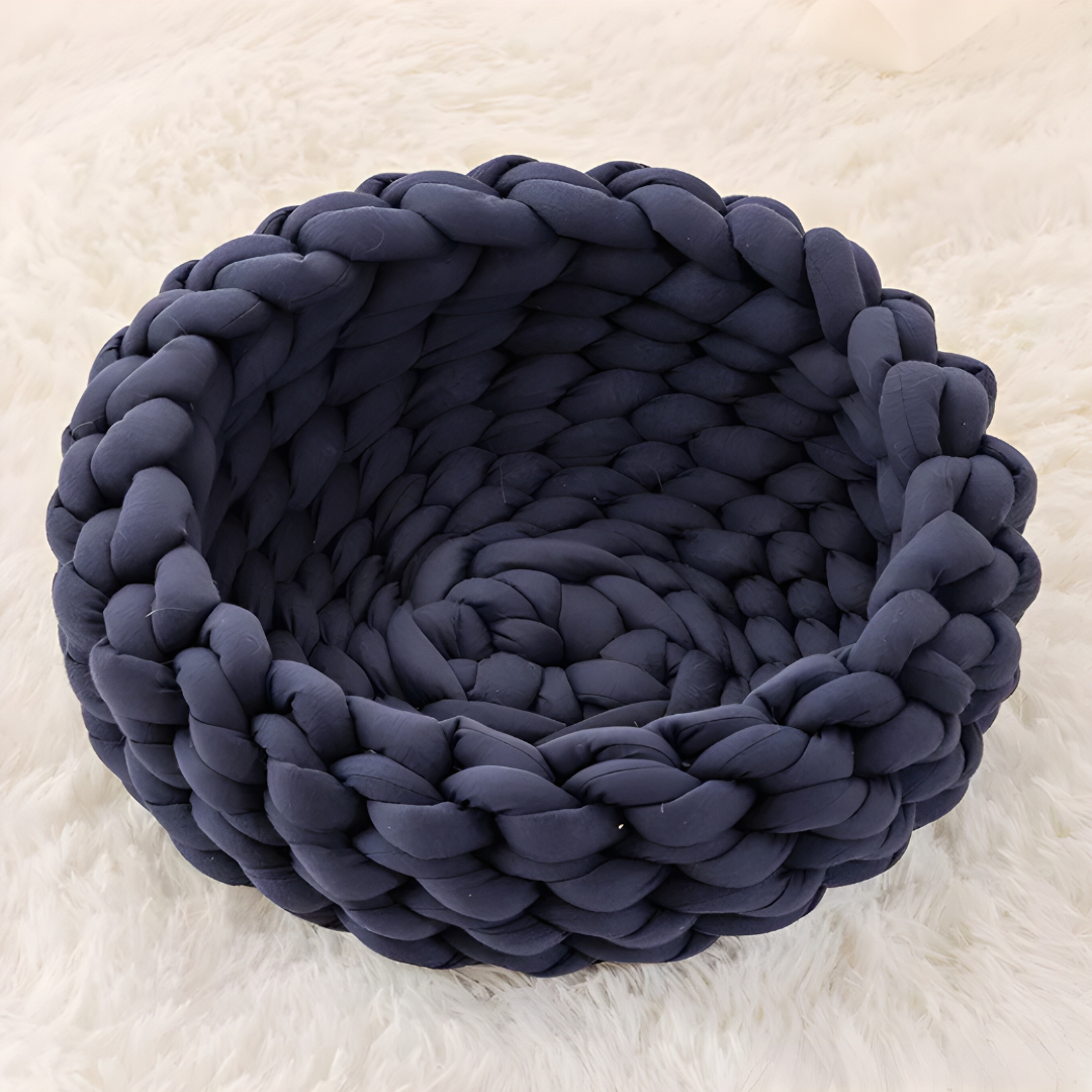 Luxury Chunky Knit Cat Bed